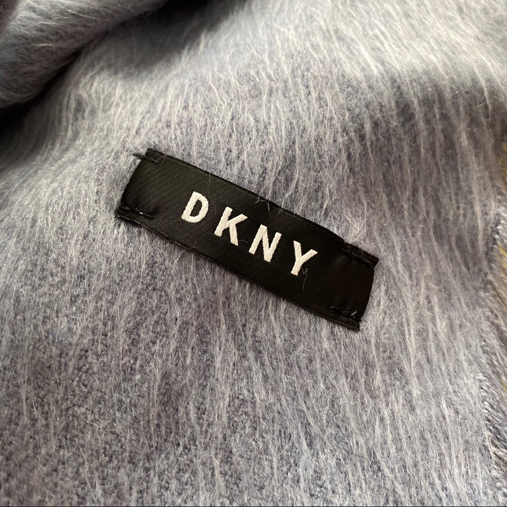 NWT DKNY Ombre Scarf Winter Wrap Large Yellow Gray New Great Gift - Picture 6 of 6